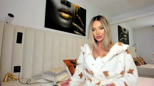 Camgirl Angelitta en live webcam amateur