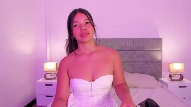 Camgirl CelestePink en live webcam amateur
