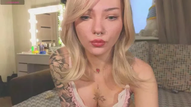 Camgirl SandraBae en live webcam amateur