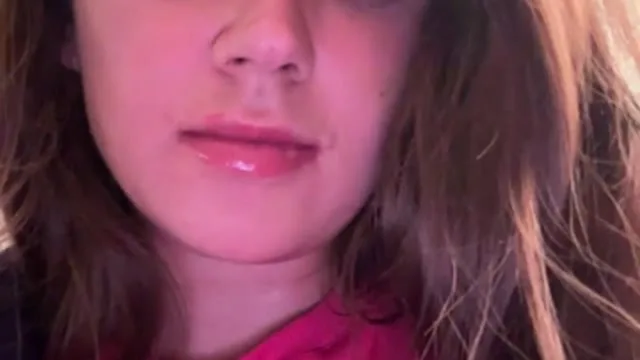 Camgirl ViktoriA25 en live webcam amateur