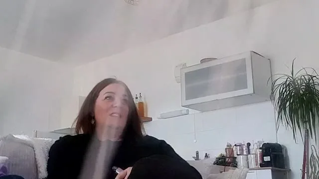 Camgirl Moiii en live webcam amateur