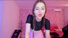 Camgirl HotMolly en live webcam amateur