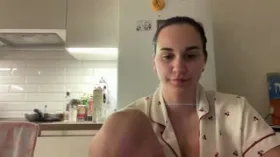 Camgirl AliceGray en live webcam amateur