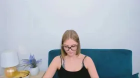 Camgirl StromiStar en live webcam amateur