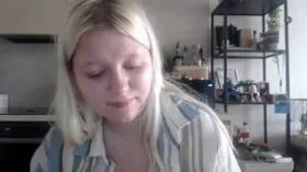 Camgirl Lenax en ligne - chat webcam en direct