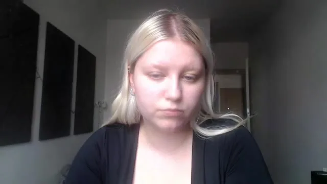 Camgirl Lenax en live webcam amateur