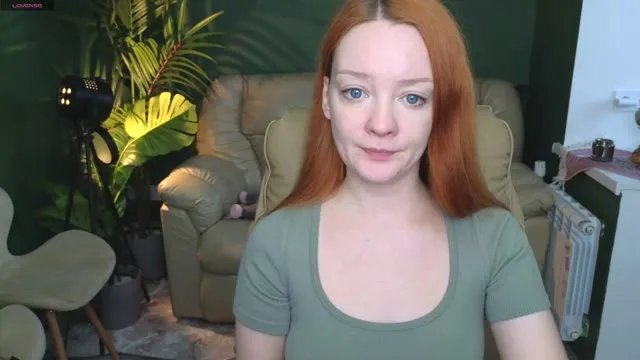 Camgirl Radiants en live webcam amateur