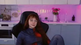 Camgirl HarleyQuinsy en live webcam amateur