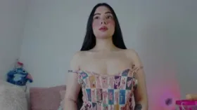 Camgirl JulietteRous en live webcam amateur
