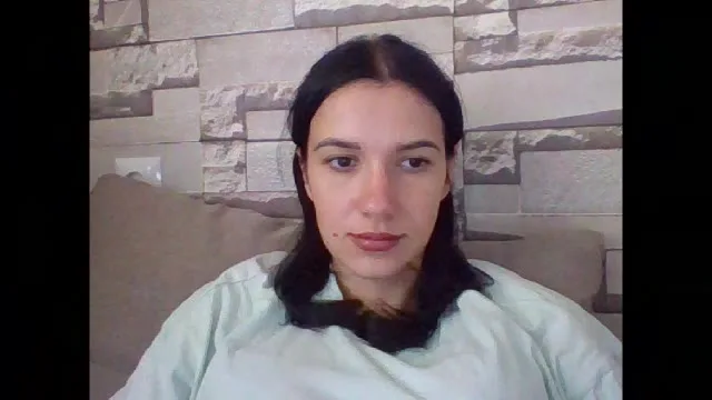 Camgirl Darlingbabe en live webcam amateur