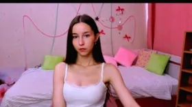 Camgirl AlinaLover en ligne - chat webcam en direct