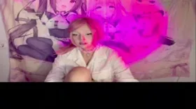 Camgirl MollyDoll1 en live webcam amateur