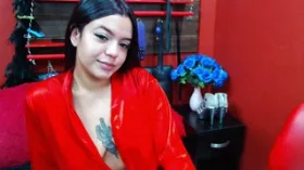 Camgirl DollSubxxx en live webcam amateur