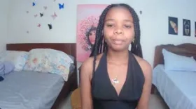 Camgirl Bellabella en live webcam amateur