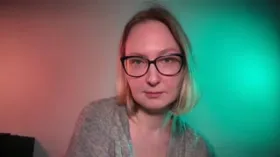 Camgirl KiraDea en ligne - chat webcam en direct