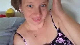 Camgirl Lacokine38 en live webcam amateur