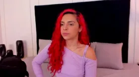 Camgirl Naaomi en live webcam amateur