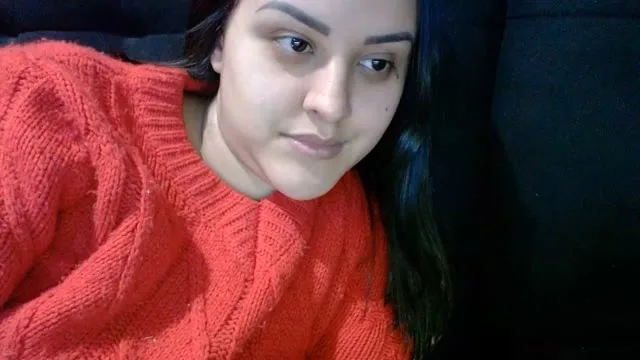 Camgirl Emmaa111 en live webcam amateur