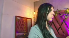 Camgirl NixieVelvet en ligne - chat webcam en direct