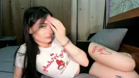 Camgirl Nanny en ligne - chat webcam en direct