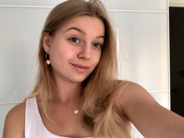 Camgirl EricaLuck en live webcam amateur