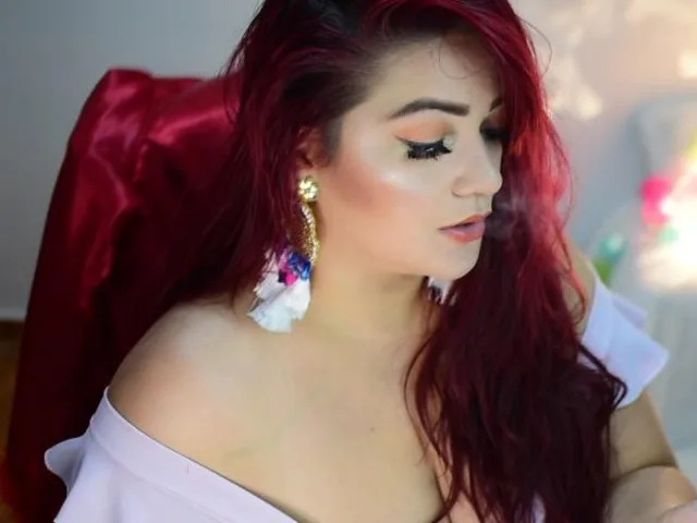 Camgirl LeilaMendezX en live webcam amateur