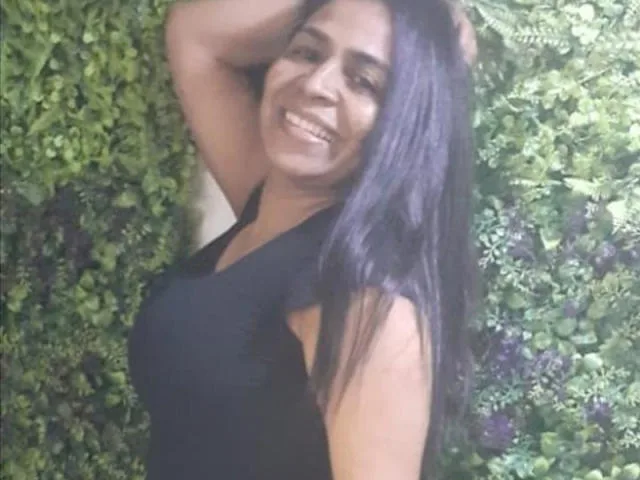 Camgirl RouxHot en live webcam amateur