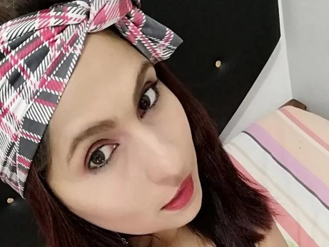 Camgirl LexiCorey en live webcam amateur