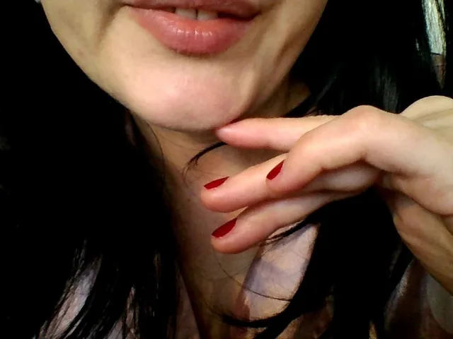 Camgirl FreeStyleForU en live webcam amateur