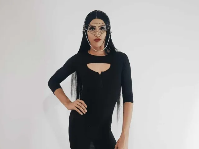 Camgirl AylinTomas en live webcam amateur