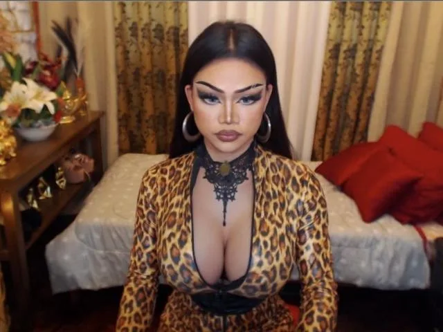 Camgirl BlessyAmour en live webcam amateur