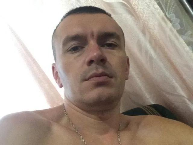 Camgirl JoelAndNavy en live webcam amateur