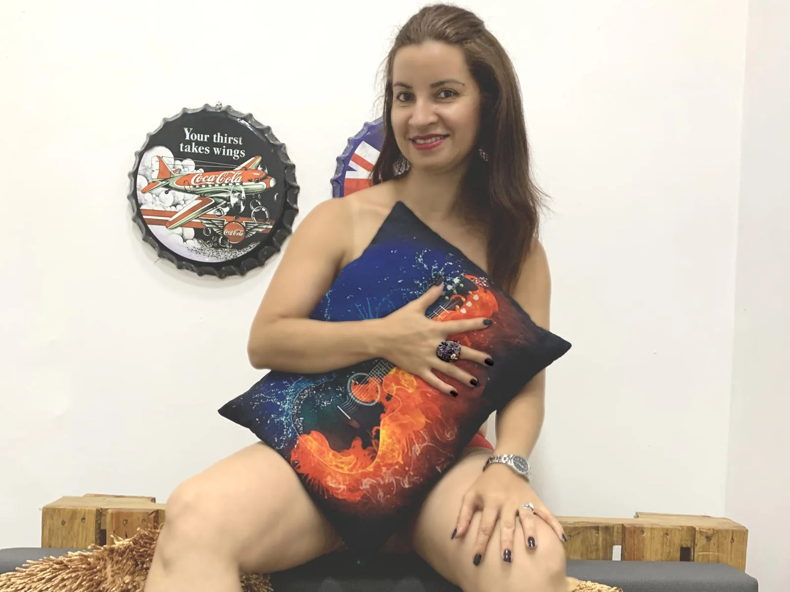 Camgirl AliceMillerX en live webcam amateur sur Mustvideos
