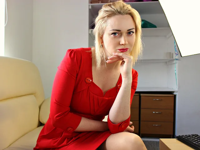 Camgirl MiaBond en live webcam amateur