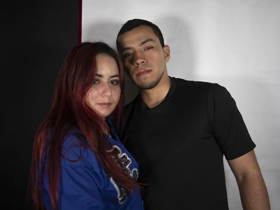 Camgirl CristianAndRose en live webcam amateur sur Mustvideos