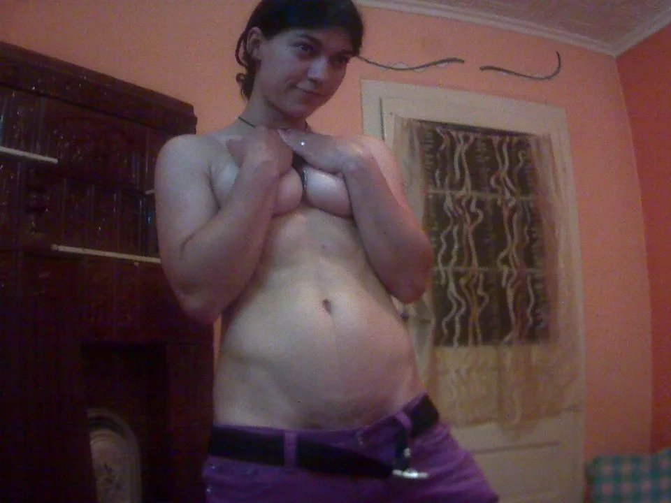 Camgirl MuscledLove en live webcam amateur sur Mustvideos