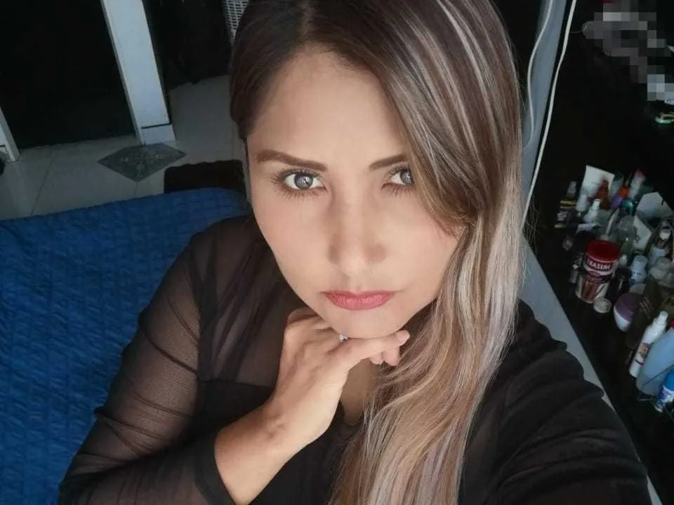 Camgirl BiluVittolo en live webcam amateur sur Mustvideos