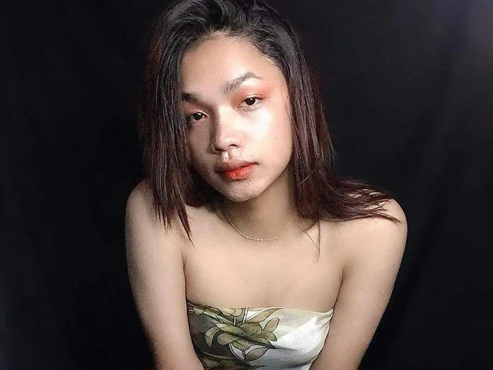 Camgirl AsianDestiny en live webcam amateur sur Mustvideos