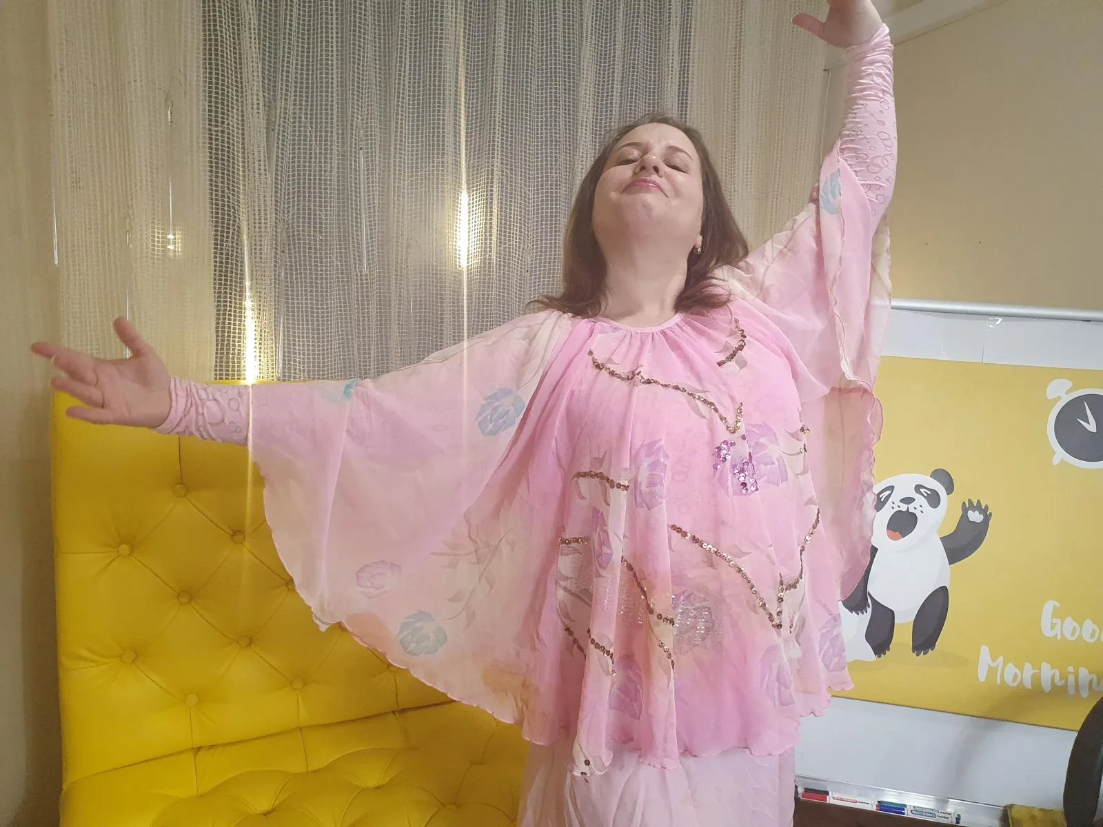 Camgirl EmilyNative en live webcam amateur sur Mustvideos
