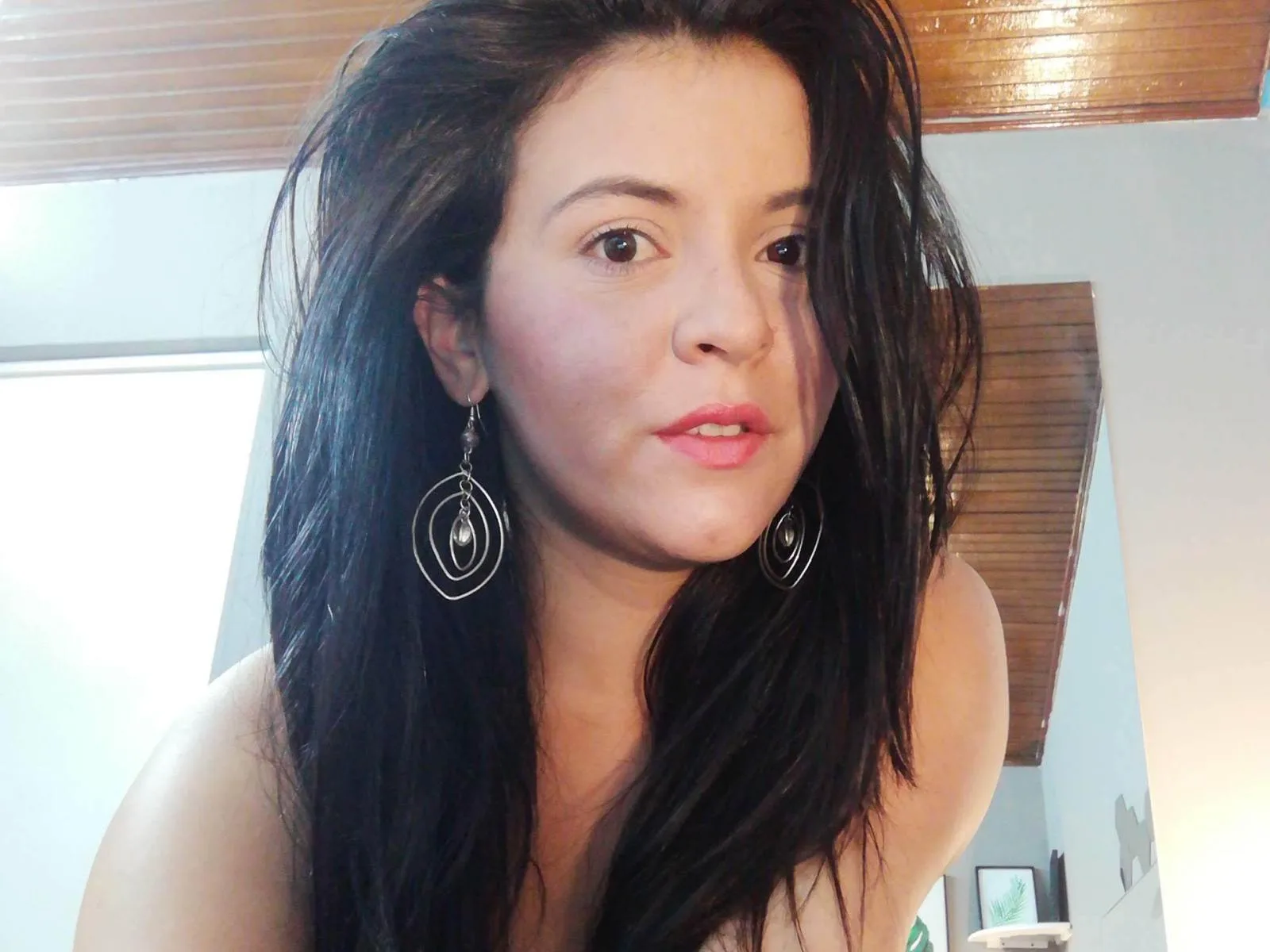 Camgirl PurpleHazell en live webcam amateur sur Mustvideos