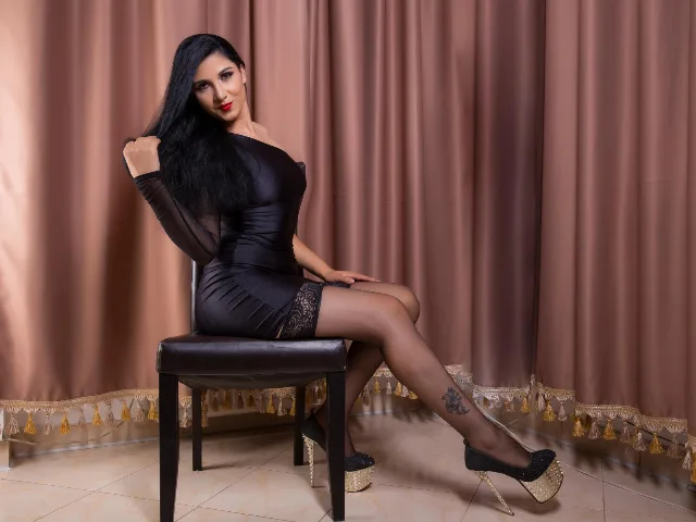 Camgirl AlexisCat en live webcam amateur