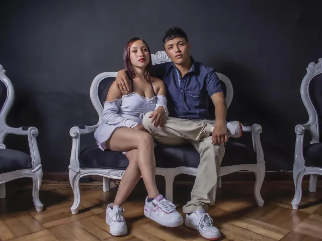 Camgirl AliceAndMike en live webcam amateur