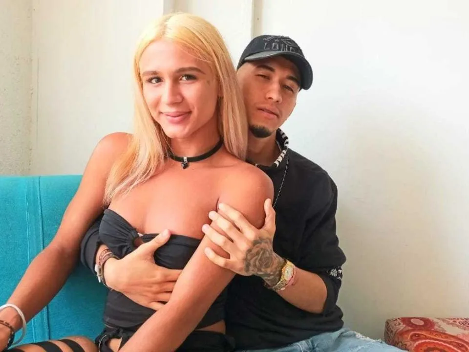 Camgirl KeilyAndLucas69 en live webcam amateur sur Mustvideos