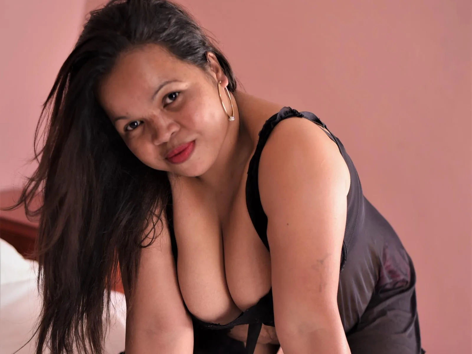 Camgirl PandoraSweet en live webcam amateur sur Mustvideos