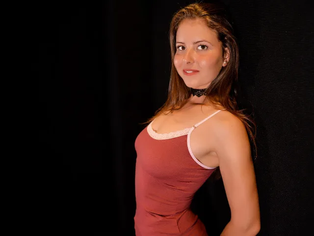 Camgirl SofiaLiub en live webcam amateur