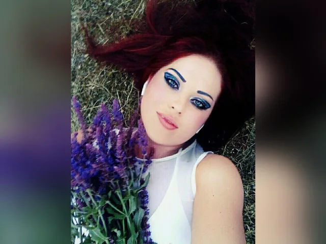 Camgirl LaurenBirch en live webcam amateur