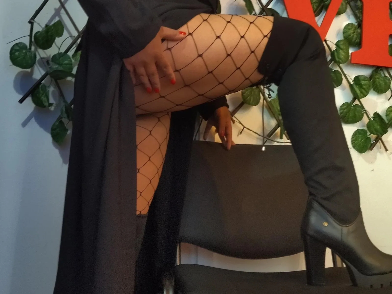 Camgirl BellaRose en live webcam amateur sur Mustvideos