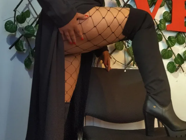 Camgirl BellaRose en live webcam amateur
