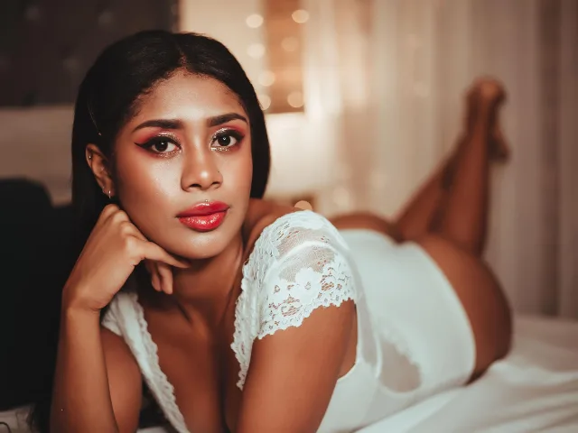 Camgirl NashaBanner en live webcam amateur