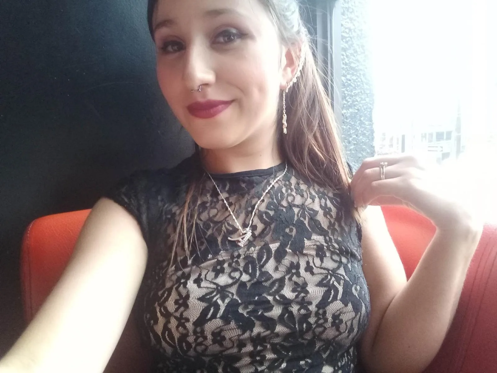 Camgirl TatianaBeckhammy en live webcam amateur sur Mustvideos